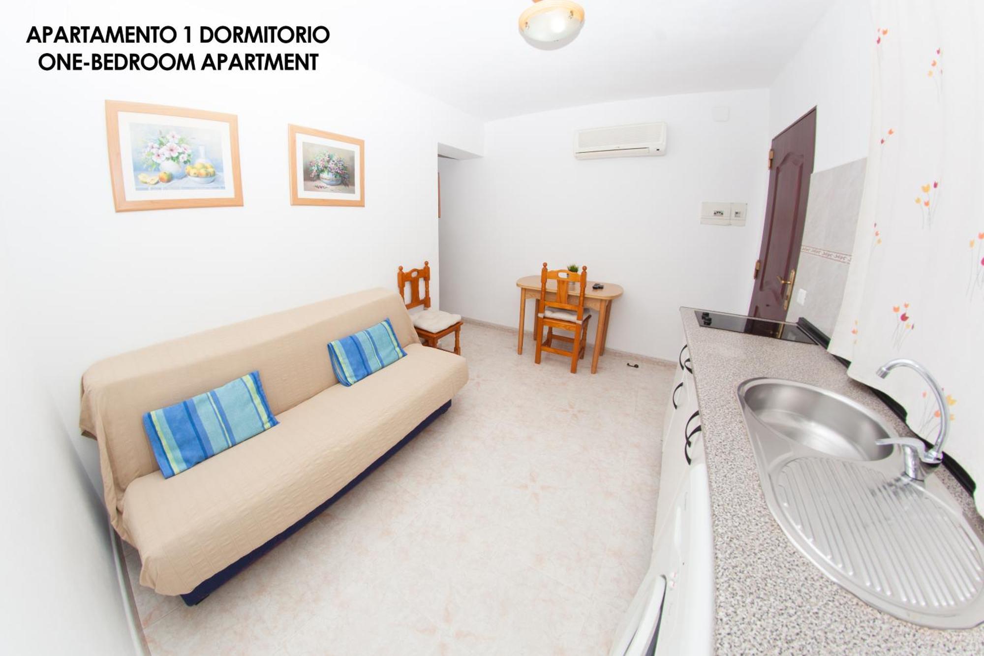 Apartamentos Rurales Santos Benajarafe Pokoj fotografie