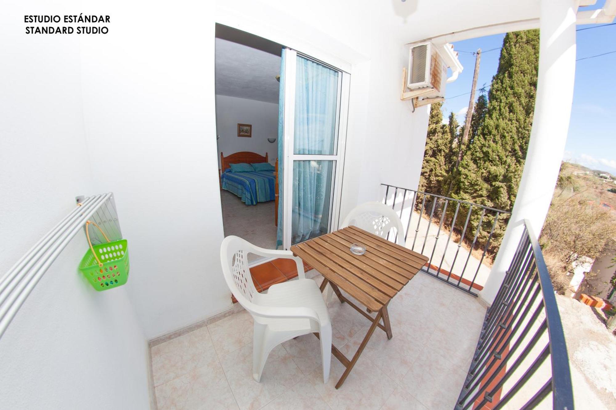 Apartamentos Rurales Santos Benajarafe Pokoj fotografie